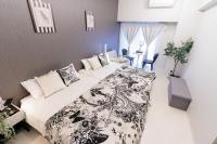 Osaka Urban Residence Doshin - Bed and Breakfast Osaka