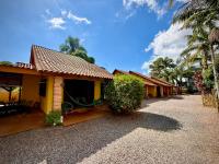 Pousada Pássaros Park - B&B Itapoá