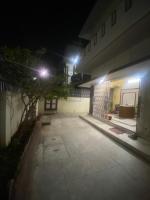 Rose Villa Home Stay - Bed and Breakfast Benares