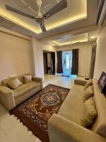 3bhk Comfortable Luxury Flat for Business & Family - Ferienwohnung Raipur