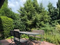 Haus Boom in Dreieich, sehr ruhig gelegen, nähe Frankfurt City und Messe, Frankfurt Flughafen, Golf Club - Bed and Breakfast Dreieich