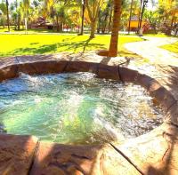Apê TOP com Piscinas Termais e Fazendinha - Chambres d'hôtes Barretos