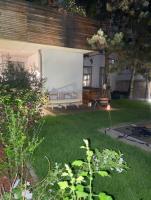 Charming Studio with Patio - Chambres d'hôtes Vienne