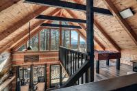 Mountain Views | Hot Tub | Foosball | Mini Arcade - B&B Sevierville