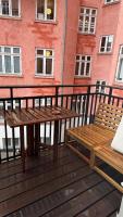 Charming and spacious apartment in the heart of Copenhagen, Vesterbro - Chambres d'hôtes Copenhague