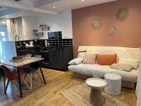 Maison de bourg au coeur du parc des volcans d'Auvergne - B&B Saint-Genès-Champanelle