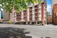 Stylish Stay Prime Location Home Away From Home - B&B Adelaide