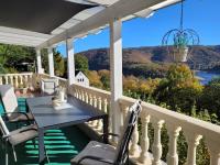 Ferienhaus Traumblick Rursee - Bed and Breakfast Simmerath