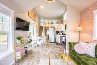 Rainforest Tiny Home Retreat #16 Floral Cottage - Ferienwohnung Forks