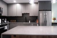 Tu Casa - 2 Bedroom Condo with Private Hot tub - B&B Revelstoke