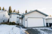 Bright 3BR Upper Suit, 23 min to Jasper NP - B&B Hinton