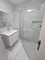 Rarestone - Chambres d’hôtes Safed