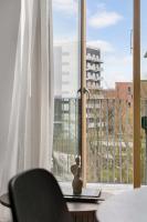 Modern & Stylish Apartment with Private Balcony - Chambres d'hôtes Århus