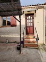 Mareva House - Discreet with parking - Chambres d’hôtes Gignac-la-Nerthe