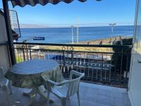 Appartamento vista mare Scaletta Zanclea - Bed and Breakfast Scaletta Zanclea
