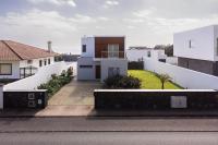 Luxury Beach House - B&B Ponta Delgada