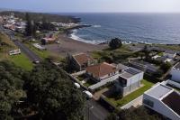 Luxury Beach House - B&B Ponta Delgada