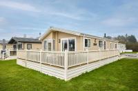 Heathery Lodge with Hot Tub - B&B York