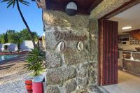 Ribeiro Country Villa com Piscina a 30 min do Porto - B&B Rebordosa