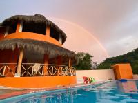 Las Casitas de La Bahia Calechosa - B&B Emiliano Zapata