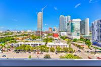 Modern Escape in Brickell w Pool & Gym - B&B Miami