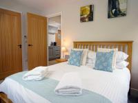 Rock Mill 1 Bed Apartment 36 - Bed and Breakfast Stoney Middleton
