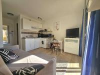 Studio lumineux avec balcon exposé sud, tout équipé et classé 2 étoiles. - FR-1-553-139 - Chambres d'hôtes Balaruc-les-Bains