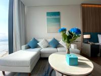 Alacarte Hạ Long - Luxury Seaview 1BR - B&B Ha Long