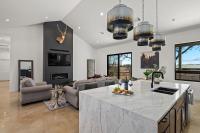 Axis Haus Pet friendly Hot tub Game Room - Bed and Breakfast Fredericksburg