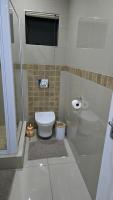Durban Overport Halaal Accommodation 1S NO ALCOHOL, NO PARTIES, NO MUSIC, NO NOISE, NO PETS - Chambres d'hôtes Durban