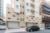 Aptos em prédio a 180 m da Praia em Balneário Camboriú - RAJs - B&B Balneário Camboriú
