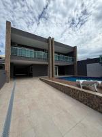Casa alto padrão com piscina aquecida a 200 metros da praia em balneário atami - Chambres d'hôtes Pontal do Paraná