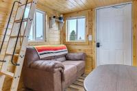 Cute Couple's Tiny Home, 8 Mi to Downtown Helena! - Ferienwohnung East Helena