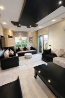 Magnifique Duplex Lumineux à 5 min de la mer - Bed and Breakfast El Harhoura