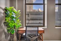 Charming Flat in Amazing Location | Parking - B&B Cleveland