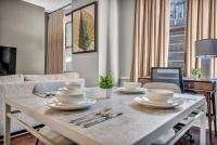 Sophisticated Downtown Loft | Parking & Gym - B&B Cleveland