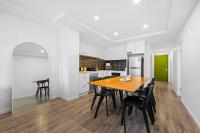 Two Bedroom Retreat Opposite Victoria Park - B&B Melbourne