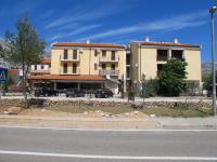 Apartments and Rooms Degenija - Chambres d'hôtes Starigrad
