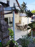 "Ferienhaus-Ottendorf" mit Pool und Infarotkabine - B&B Ottendorf