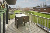 Oakmont 4 - Lodge with Hot Tub - B&B Allerthorpe
