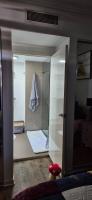 A perfect place to hide away with river side charm - Ferienwohnung Brisbane