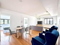 5 Bedrooms, 10 Guests - Apartment Family & Group Getaway - B&B Brisbane
