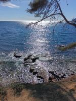 Charmant grand studio avec garage - B&B La Seyne-sur-Mer