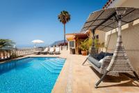 Villa with views and heated pool - B&B Puerto de Santiago