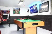 Spacious New4BR 3BA 2kit GameRm Firepit Amenity - Ferienwohnung Tobyhanna