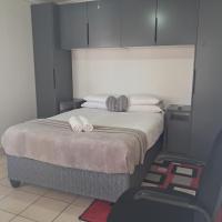 The Hideaway in Southernwood Guest House - B&B East London