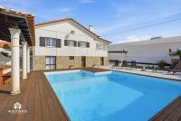 Casa Lopes StaCruz - 3 bedrooms villa with pool and BBQ - Bed and Breakfast Santa Cruz