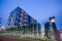 The Residence Thepkanjana - B&B Ban Khlong Krathum Baen