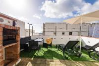 Sea View Villa with Terrace and BBQ - Bed and Breakfast Sesimbra