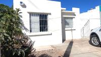Casa en Fracc Farayon 2 habitaciones muy cerca del aeropuerto - Chambres d'hôtes Hermosillo